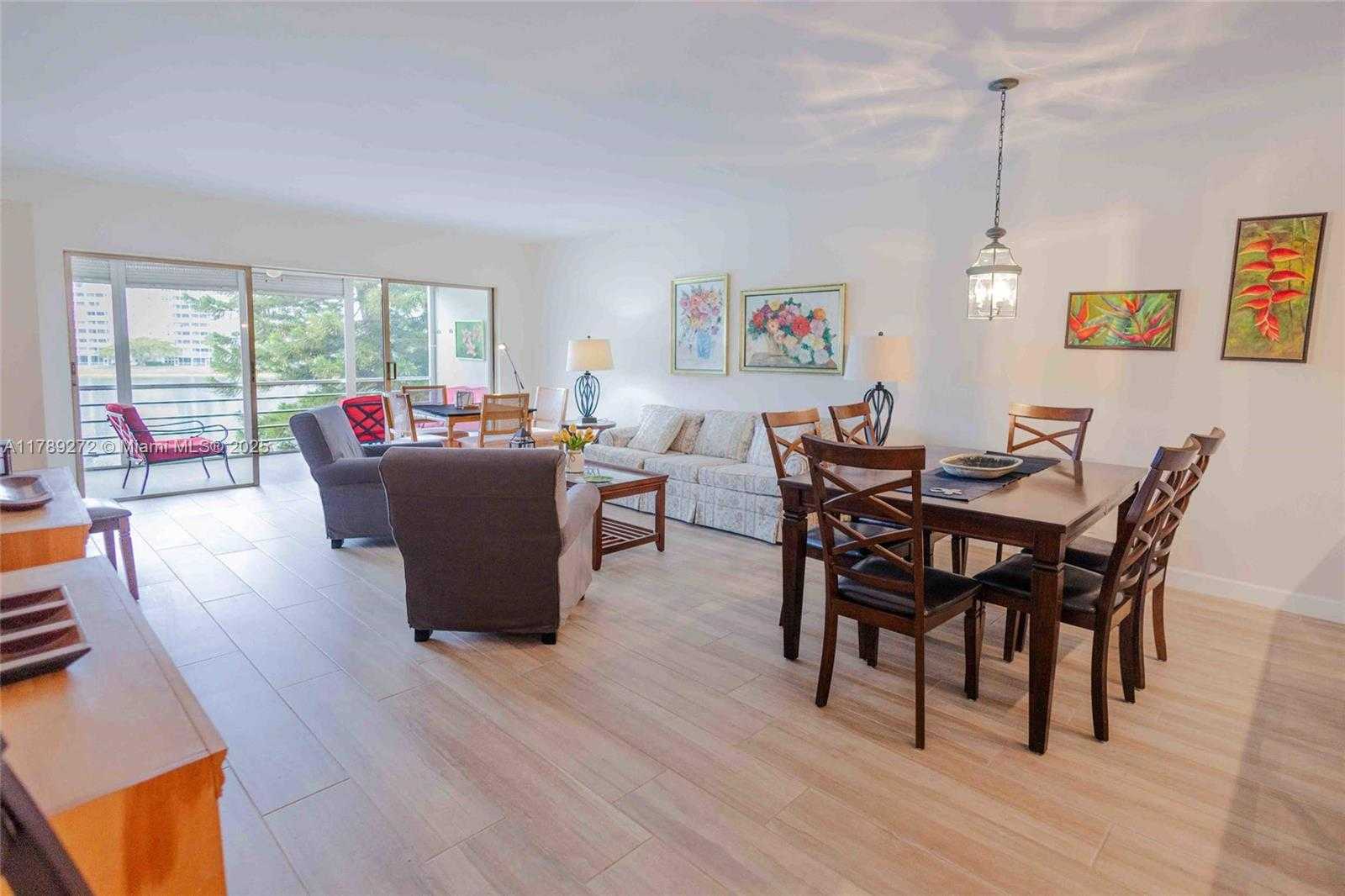 Small Image of 2751 NORTH PALM AIRE DR #310, Pompano Beach Number 25