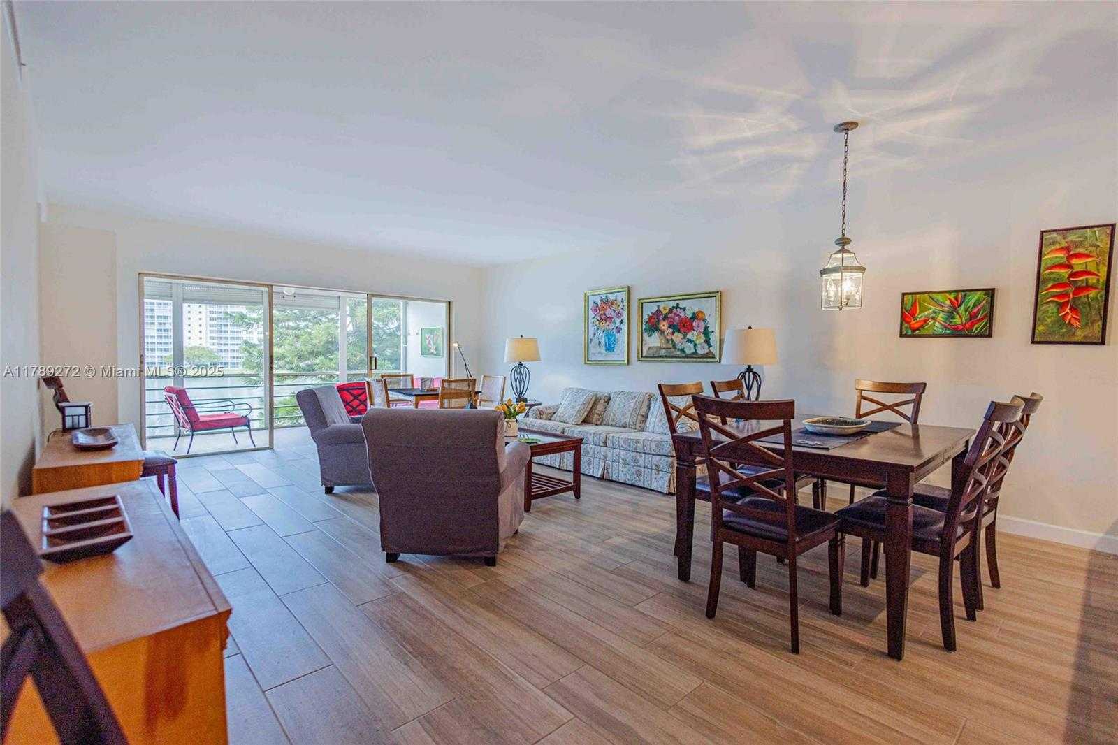 Small Image of 2751 NORTH PALM AIRE DR #310, Pompano Beach Number 26