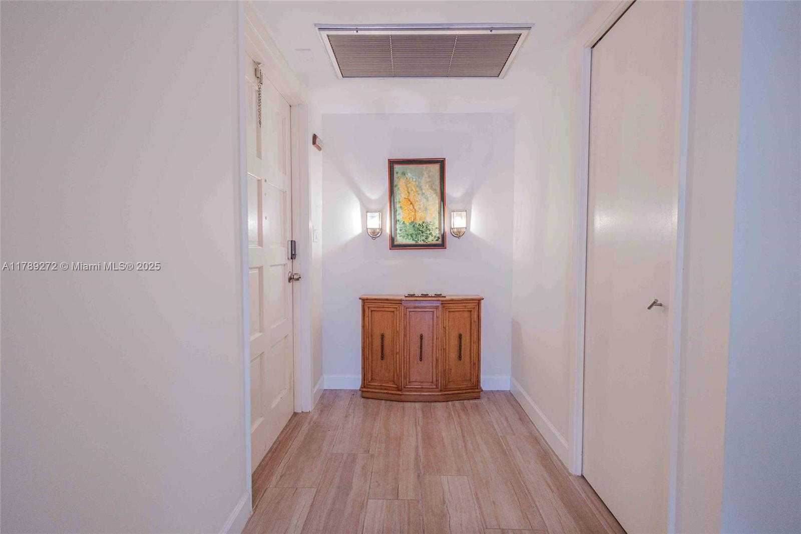 Small Image of 2751 NORTH PALM AIRE DR #310, Pompano Beach Number 27