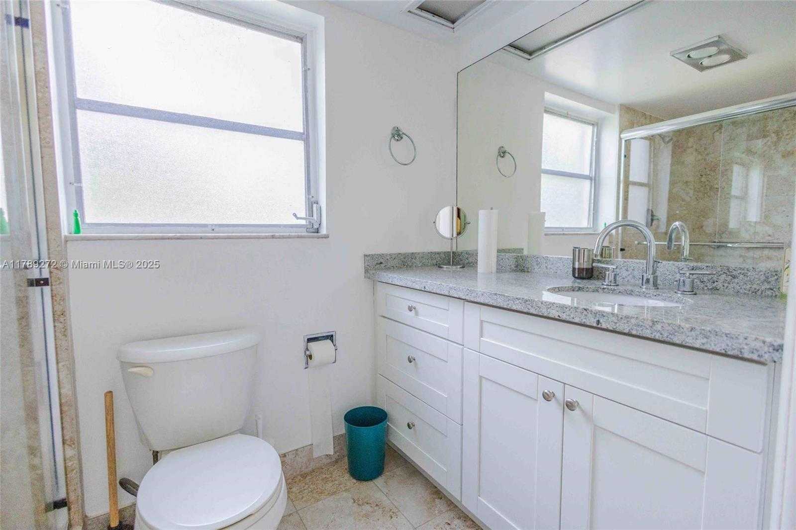Small Image of 2751 NORTH PALM AIRE DR #310, Pompano Beach Number 33