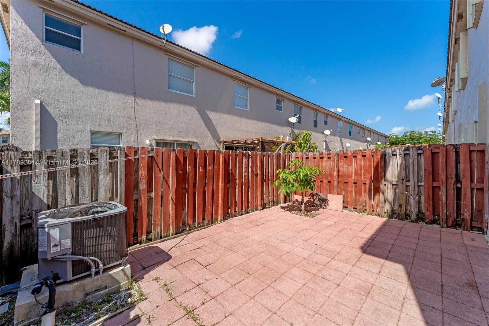 Small Image of 9371 SOUTH WEST 221ST WAY, Cutler Bay Number 27