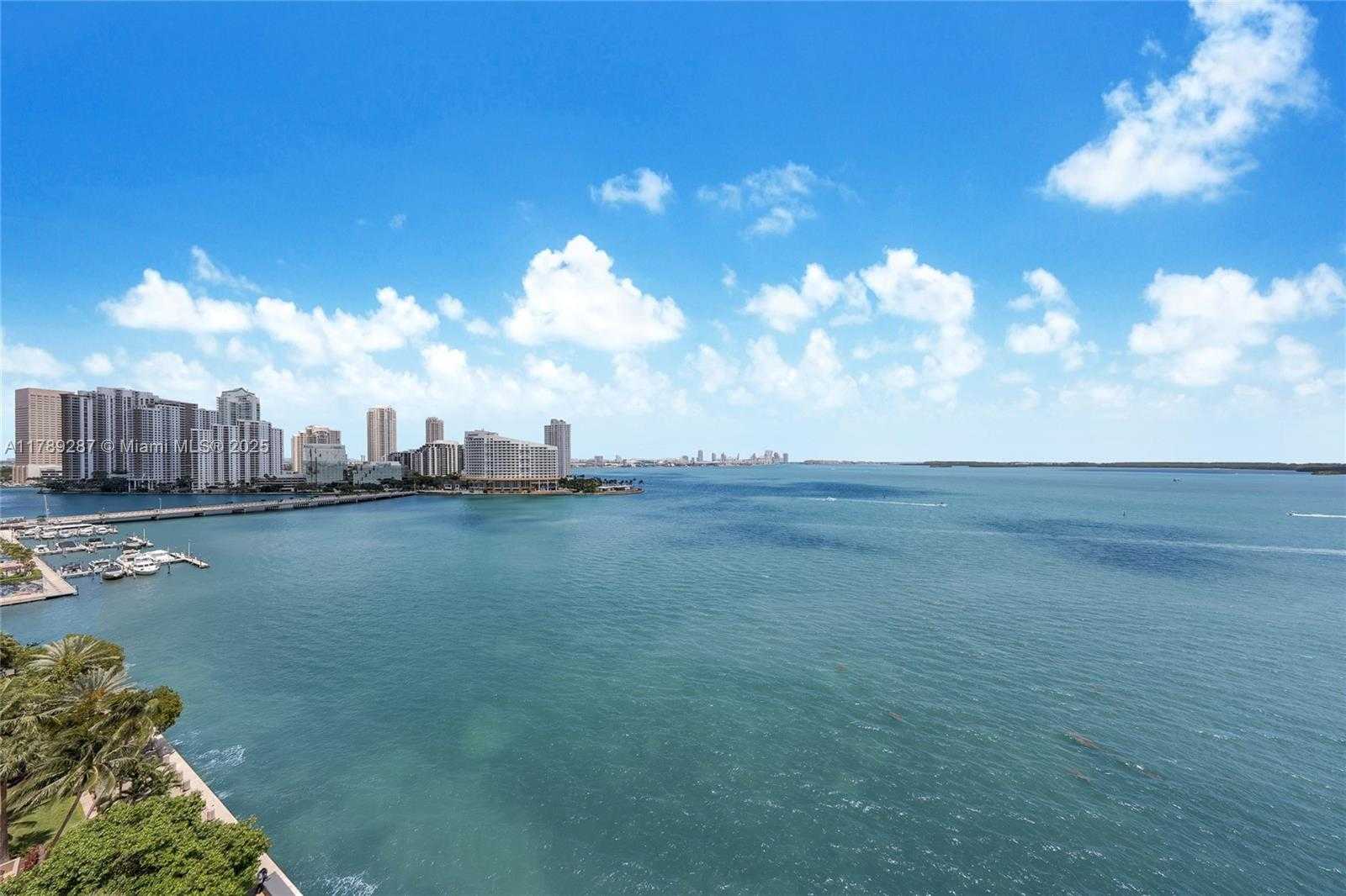 Small Image of 1155 BRICKELL BAY DR #1210, Miami Number 14