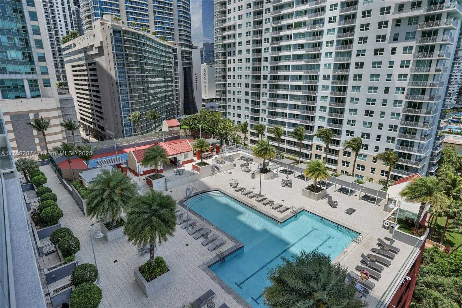 Small Image of 1155 BRICKELL BAY DR #1210, Miami Number 15