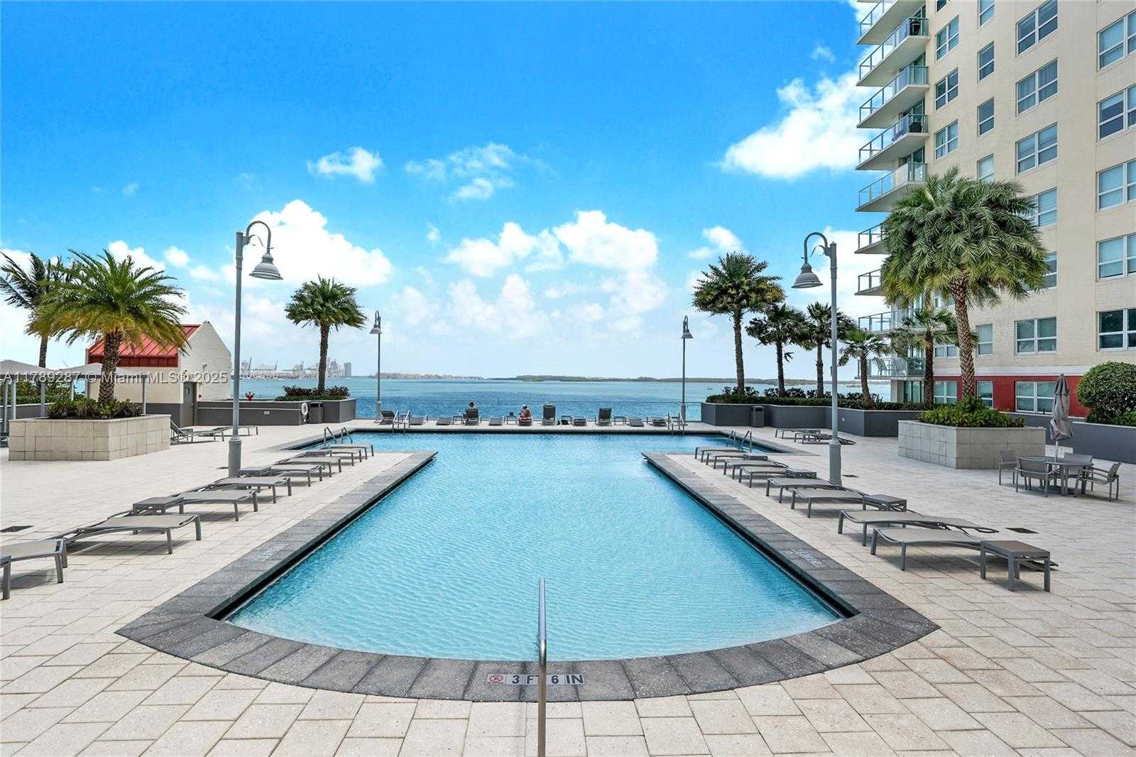 Small Image of 1155 BRICKELL BAY DR #1210, Miami Number 17