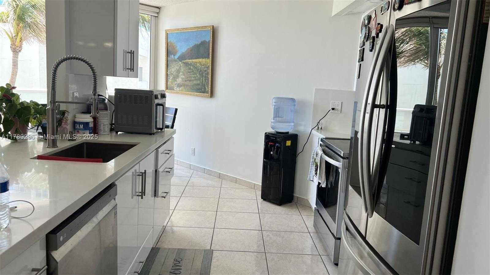 Small Image of 16485 EAST COLLINS AVE #338, Sunny Isles Beach Number 4