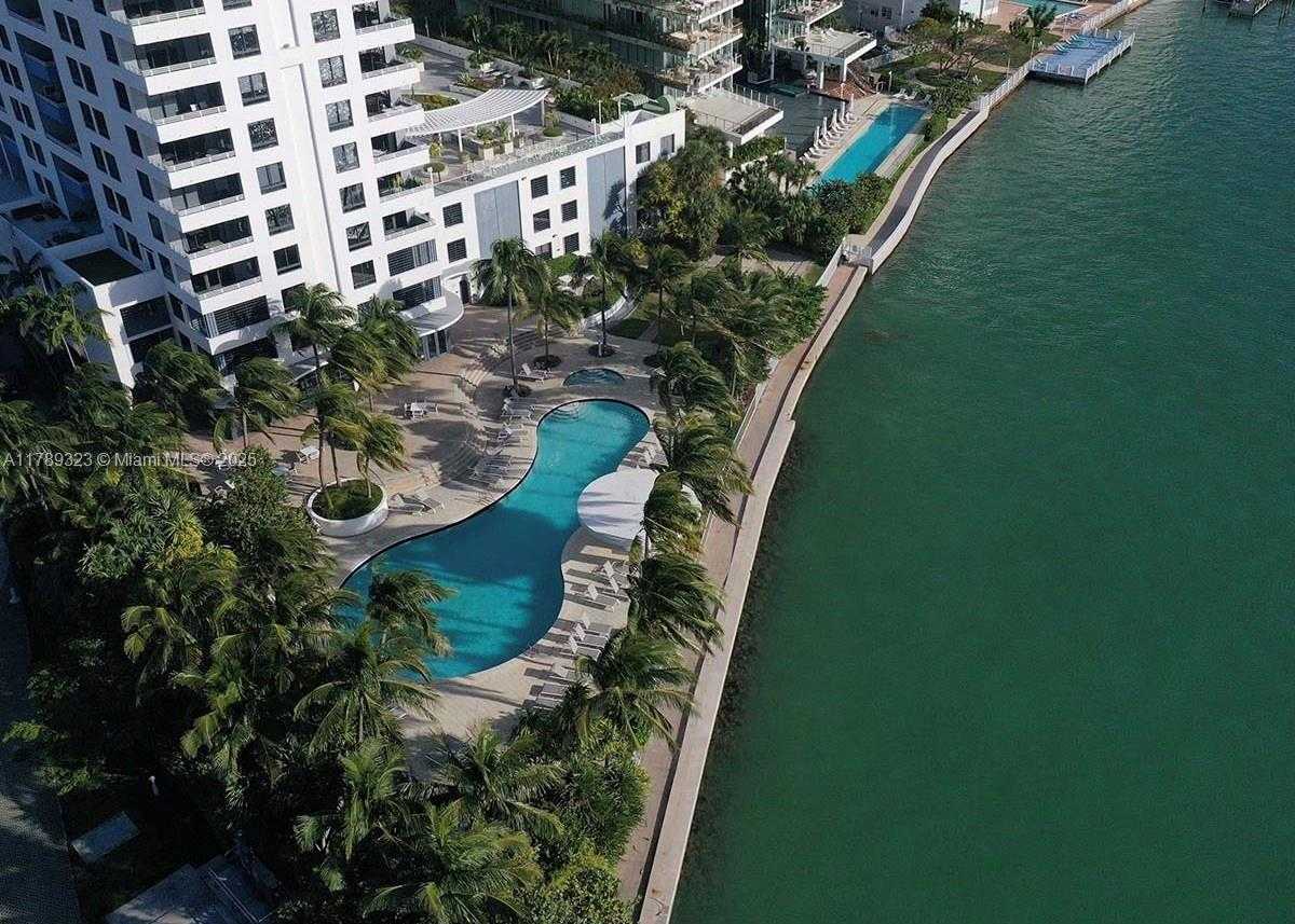 Small Image of 1330 WEST AVE #1614, Miami Beach Number 20