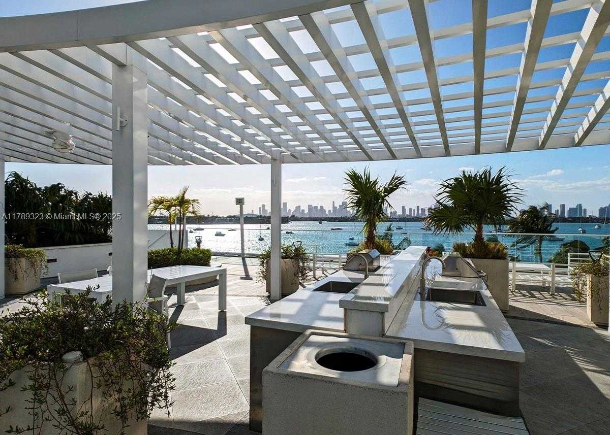 Small Image of 1330 WEST AVE #1614, Miami Beach Number 22