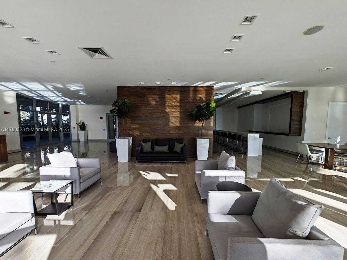 Small Image of 1330 WEST AVE #1614, Miami Beach Number 24