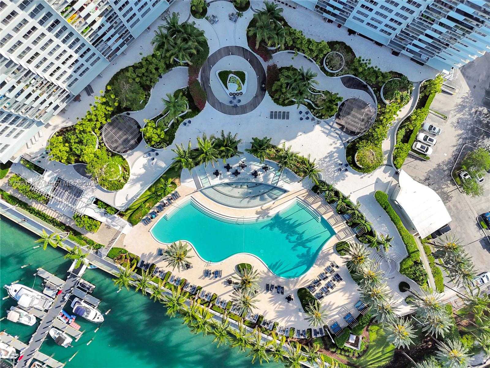 Small Image of 1500 BAY RD #328S, Miami Beach Number 2