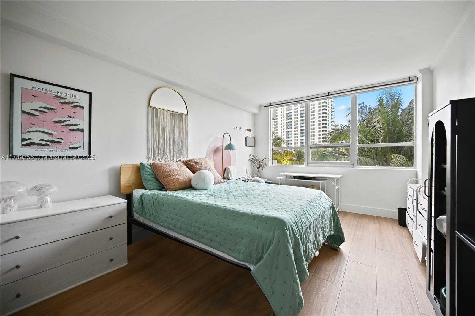 Small Image of 1500 BAY RD #328S, Miami Beach Number 20