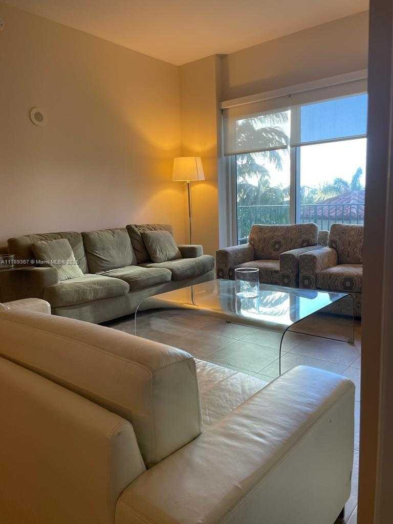 Small Image of 20000 EAST COUNTRY CLUB DR #405, Aventura Number 2