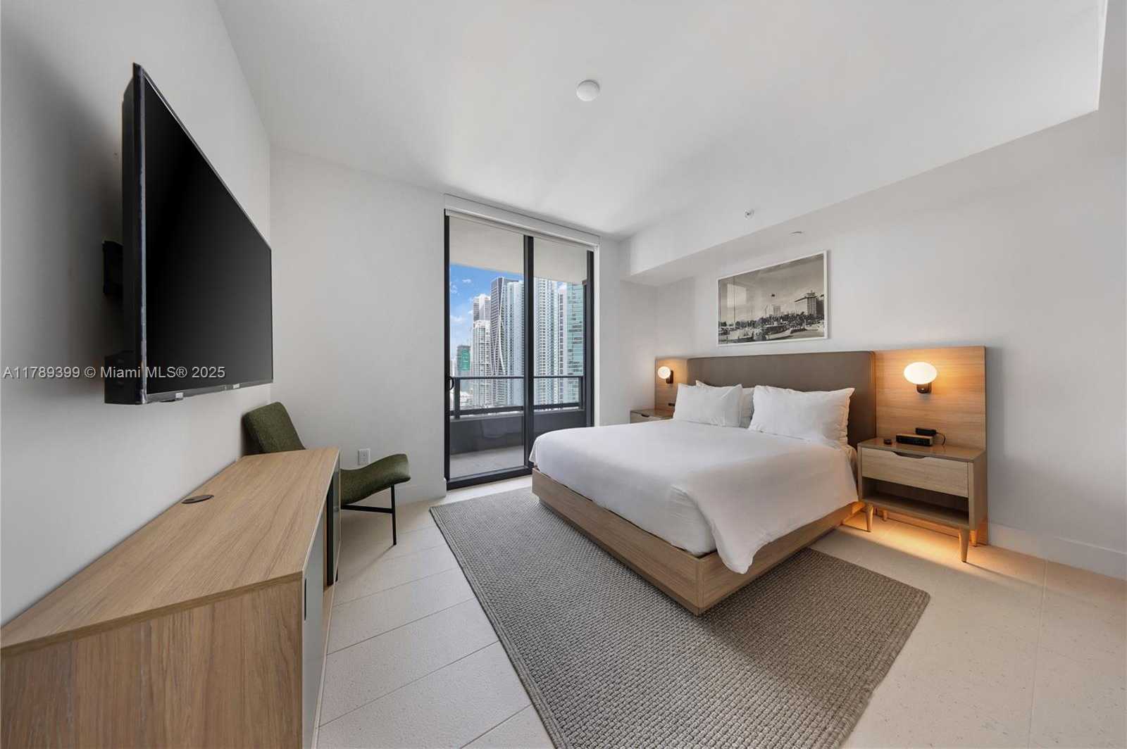 Small Image of 601 NORTH EAST 1 AVE #2402, Miami Number 11
