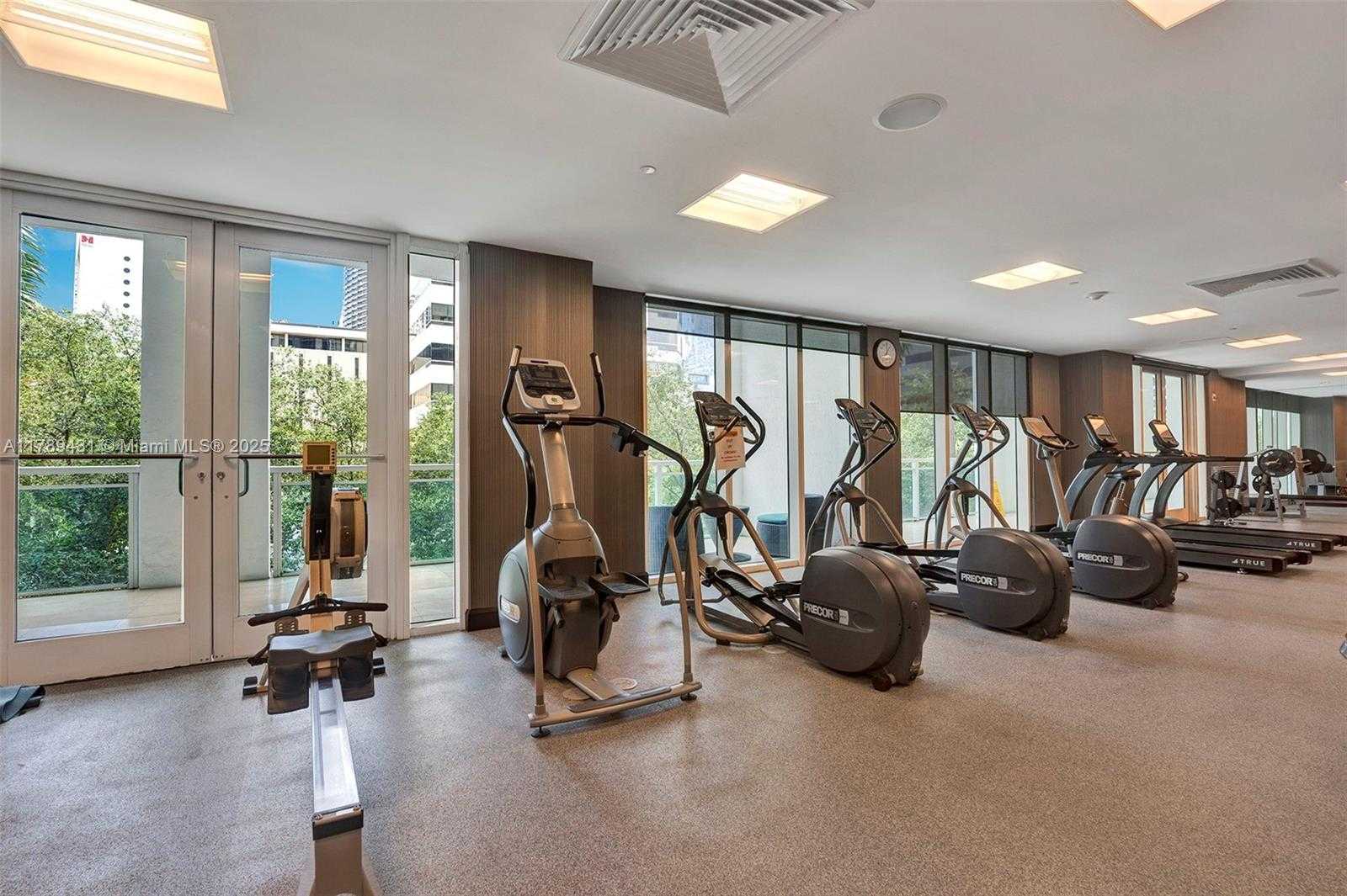 Small Image of 951 BRICKELL AVE #3801, Miami Number 30