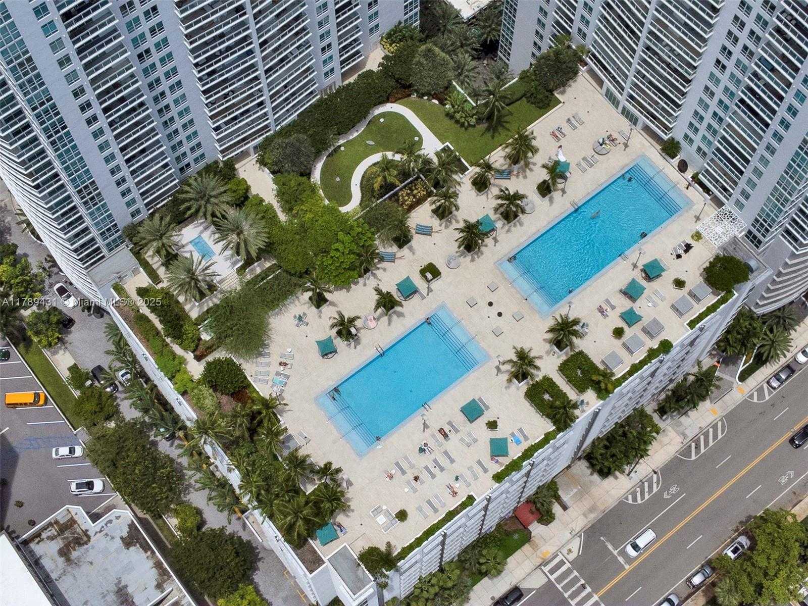 Small Image of 951 BRICKELL AVE #3801, Miami Number 38