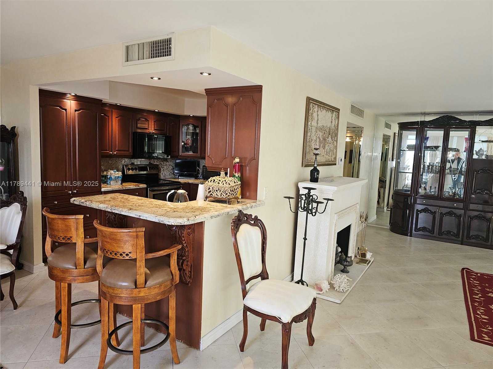 Small Image of 2049 SOUTH OCEAN DR #PH1, Hallandale Beach Number 15