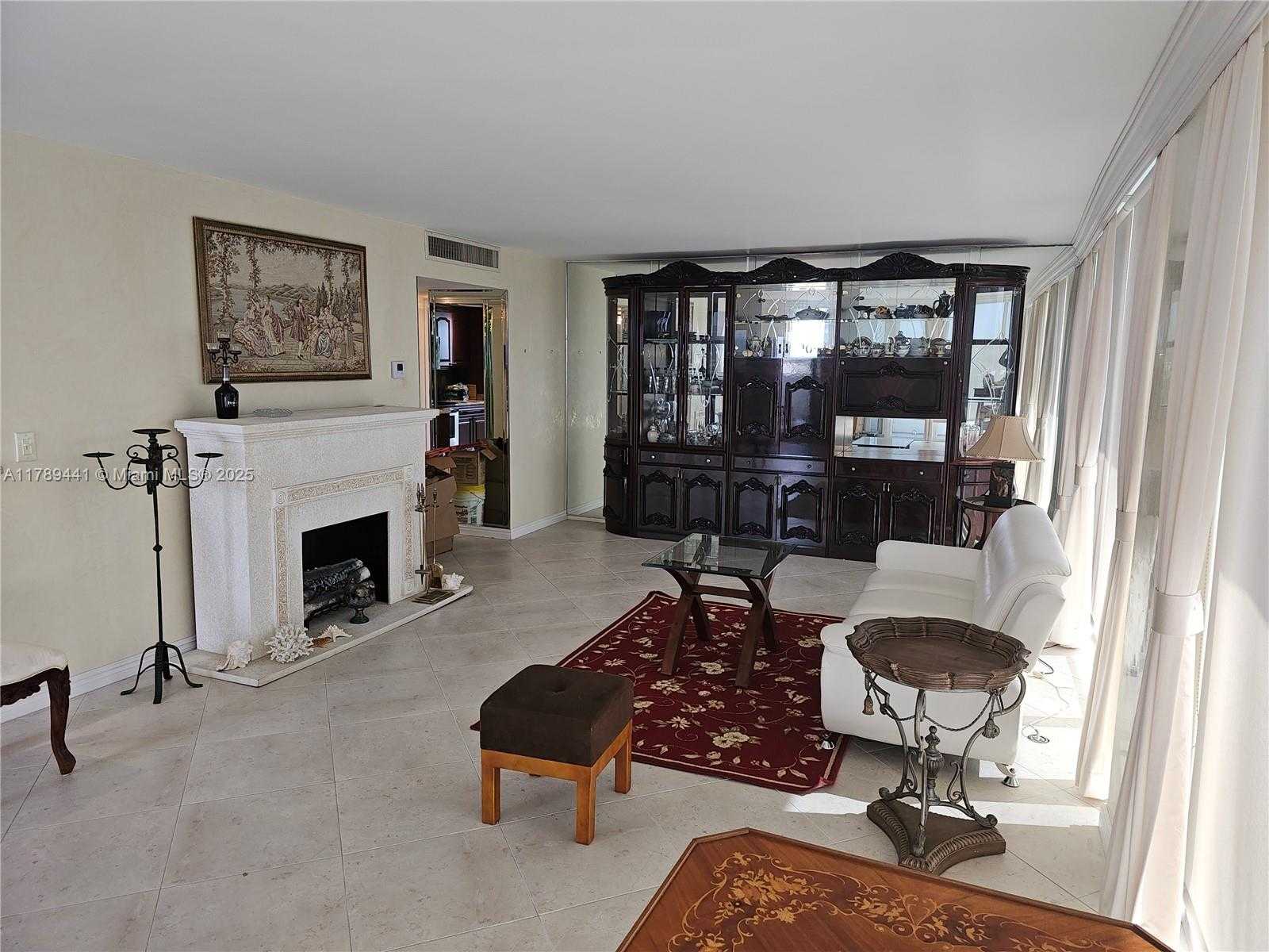 Small Image of 2049 SOUTH OCEAN DR #PH1, Hallandale Beach Number 16