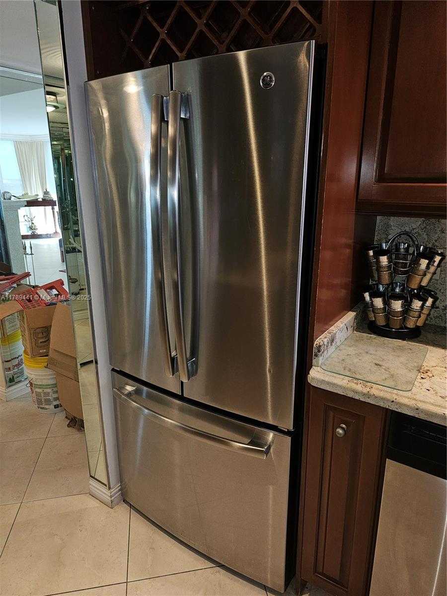 Small Image of 2049 SOUTH OCEAN DR #PH1, Hallandale Beach Number 18