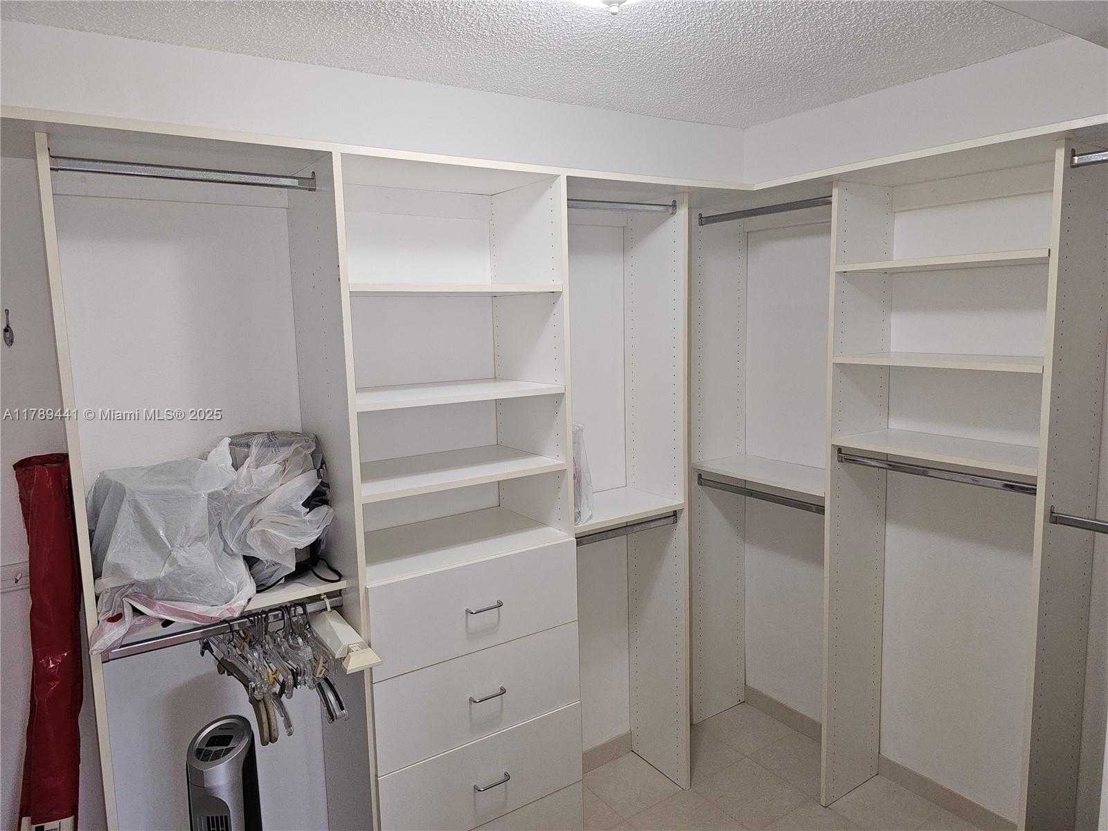 Small Image of 2049 SOUTH OCEAN DR #PH1, Hallandale Beach Number 26