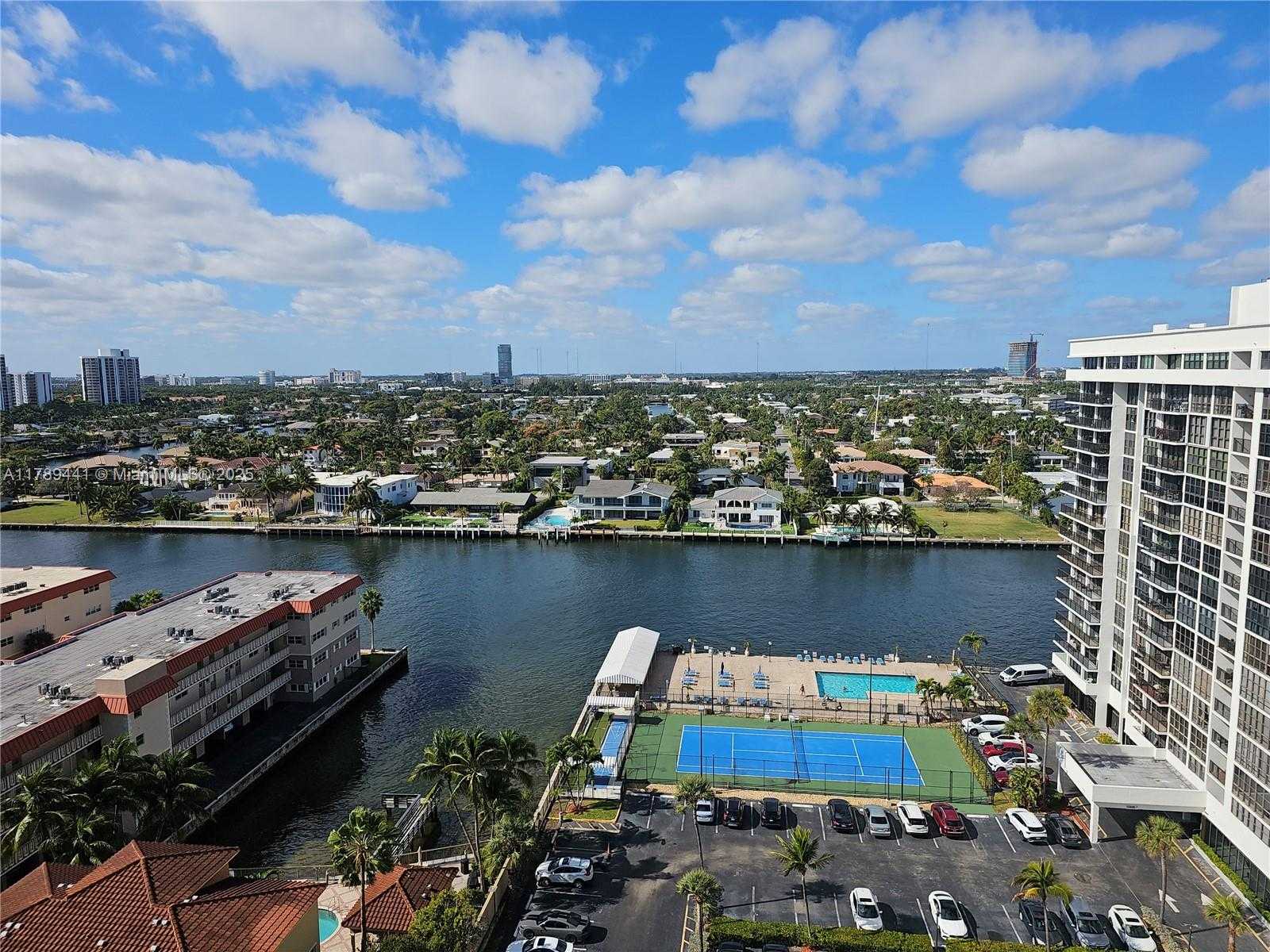 Small Image of 2049 SOUTH OCEAN DR #PH1, Hallandale Beach Number 3