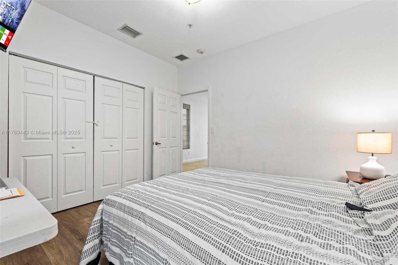 Small Image of 14637 SOUTH WEST 15TH ST, Pembroke Pines Number 20