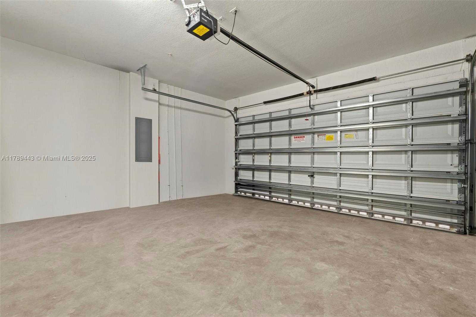 Small Image of 14637 SOUTH WEST 15TH ST, Pembroke Pines Number 36