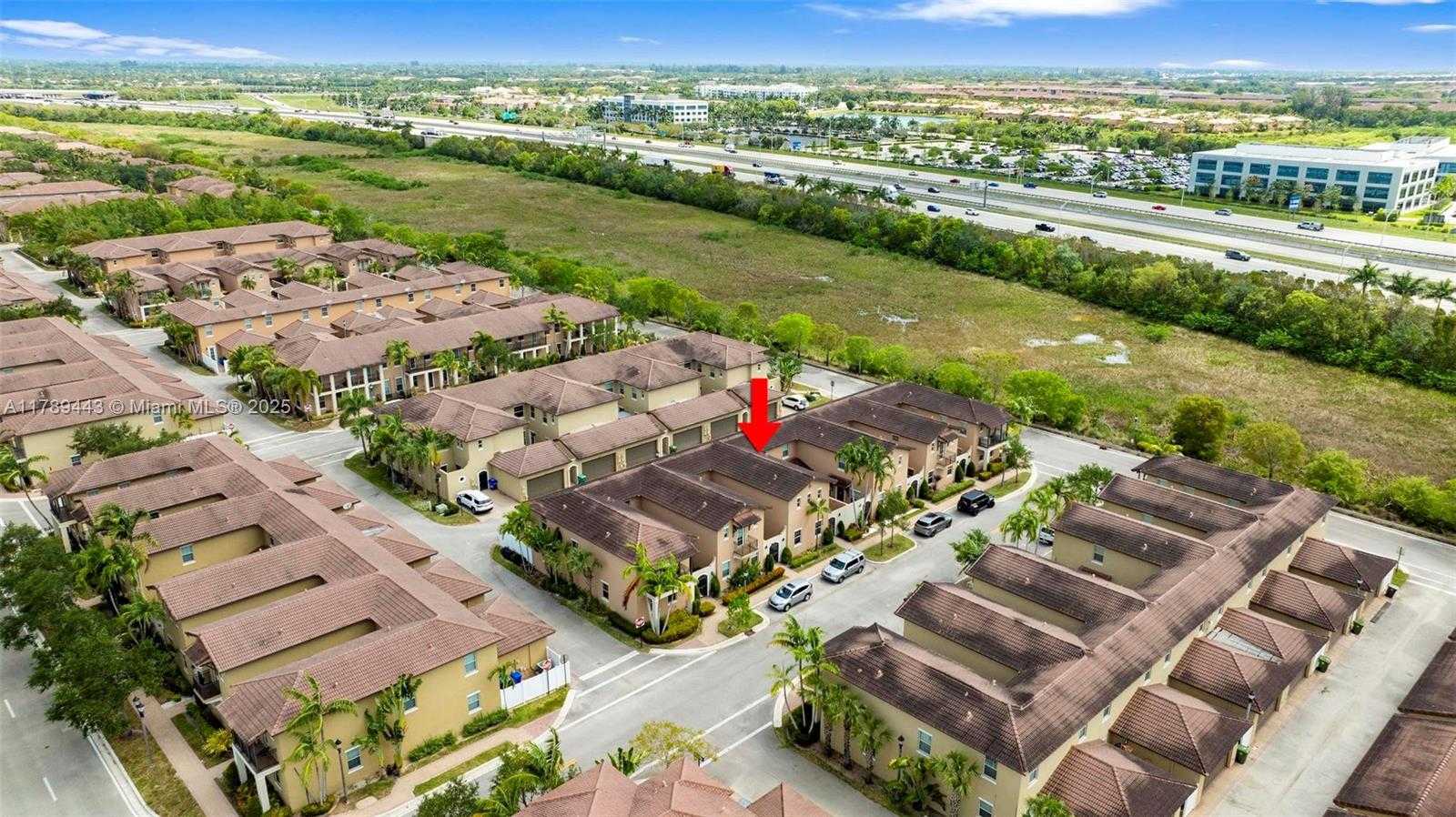 Small Image of 14637 SOUTH WEST 15TH ST, Pembroke Pines Number 45