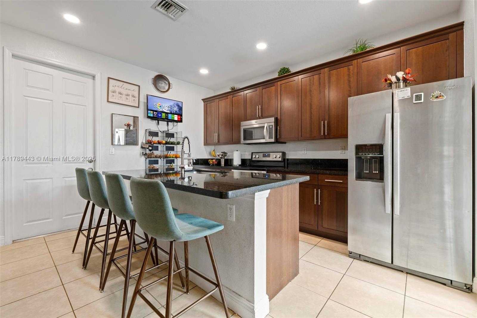 Small Image of 14637 SOUTH WEST 15TH ST, Pembroke Pines Number 5