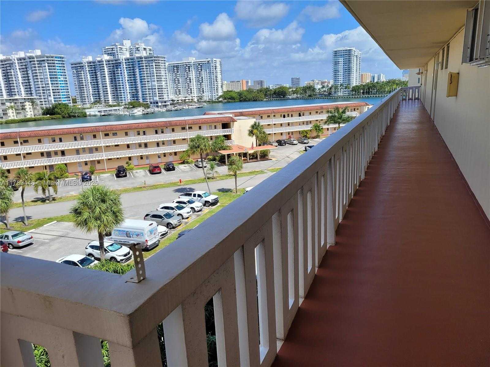 Small Image of 2930 POINT EAST DR #E603, Aventura Number 15