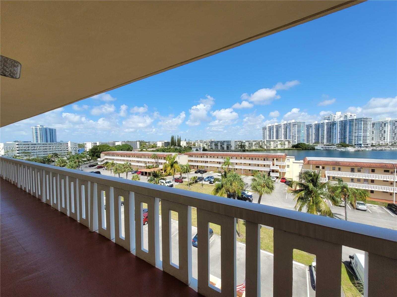 Small Image of 2930 POINT EAST DR #E603, Aventura Number 9