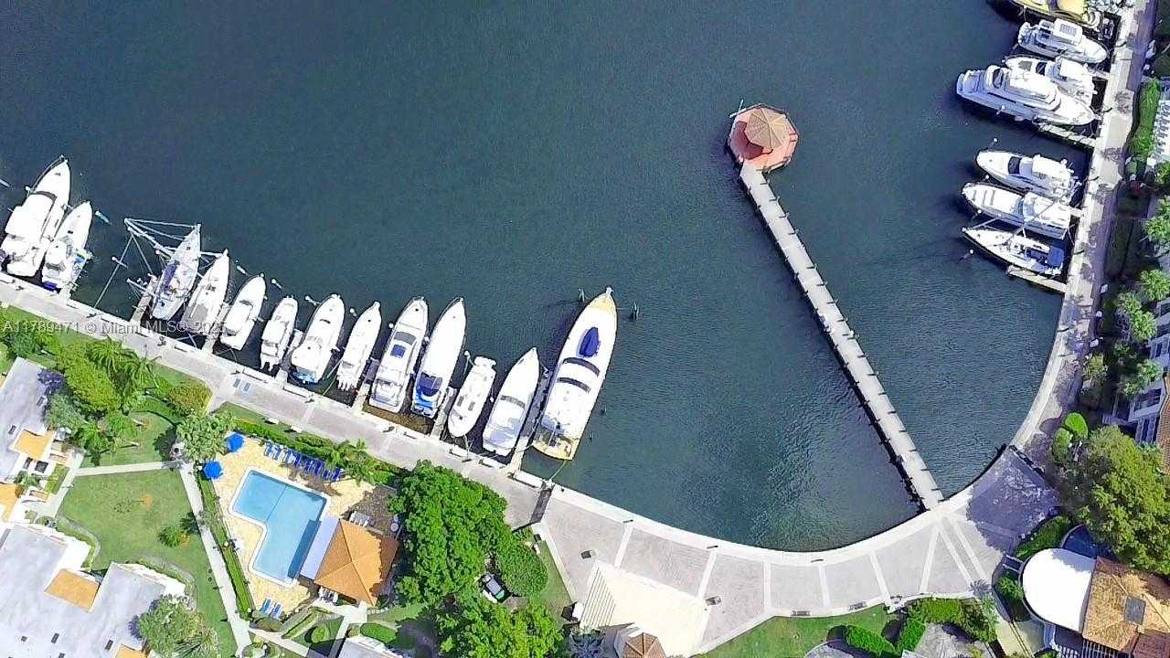 Small Image of 3510 MAGELLAN CIR #726, Aventura Number 22
