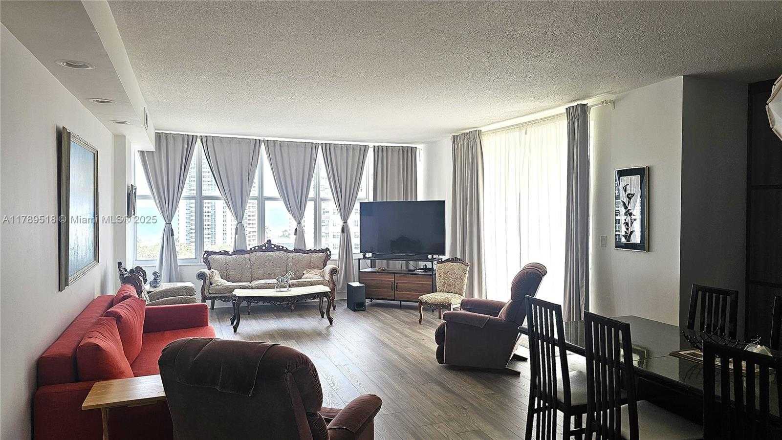 Small Image of 1825 SOUTH OCEAN DR #PH-9, Hallandale Beach Number 11