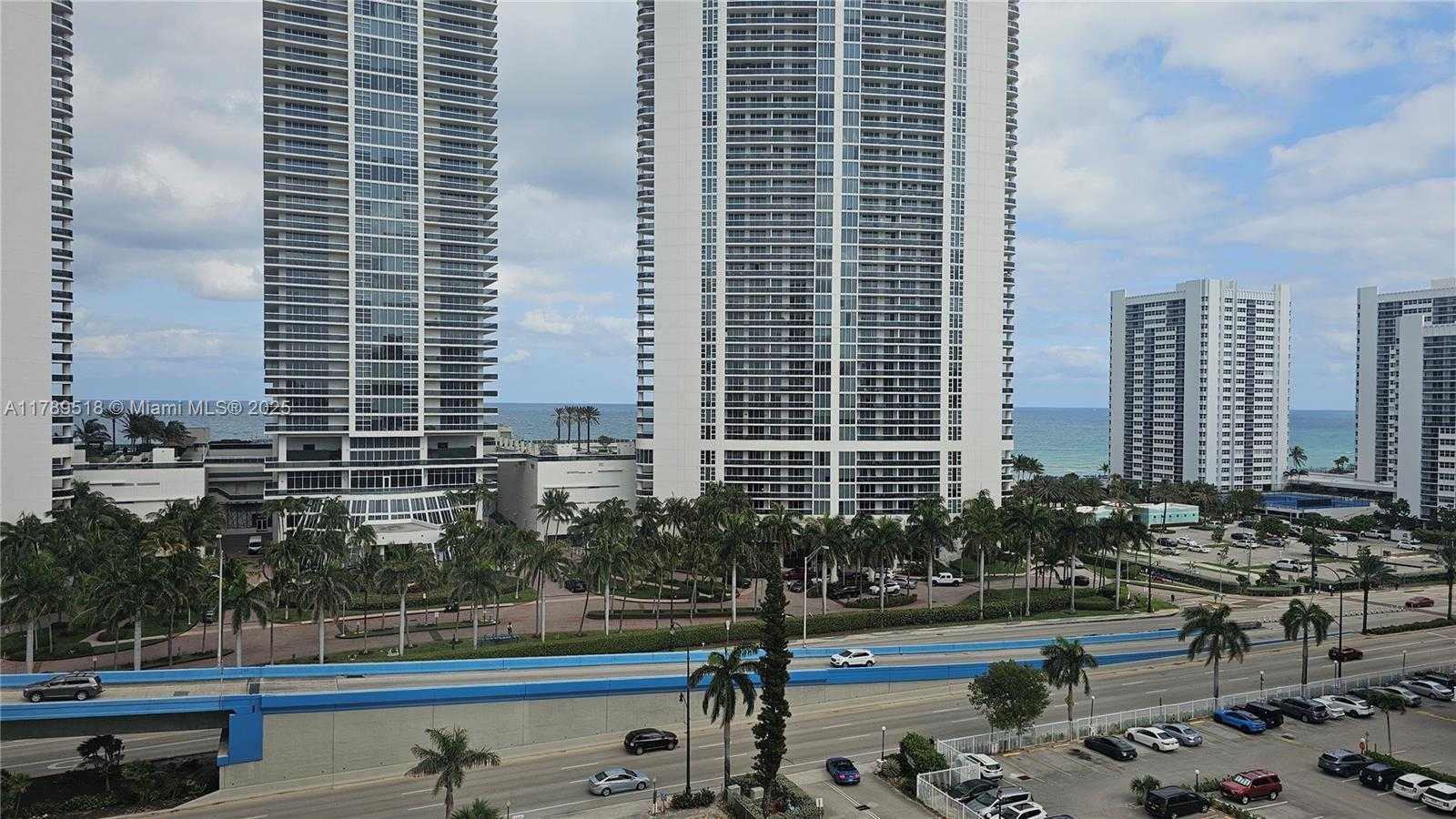 Small Image of 1825 SOUTH OCEAN DR #PH-9, Hallandale Beach Number 6