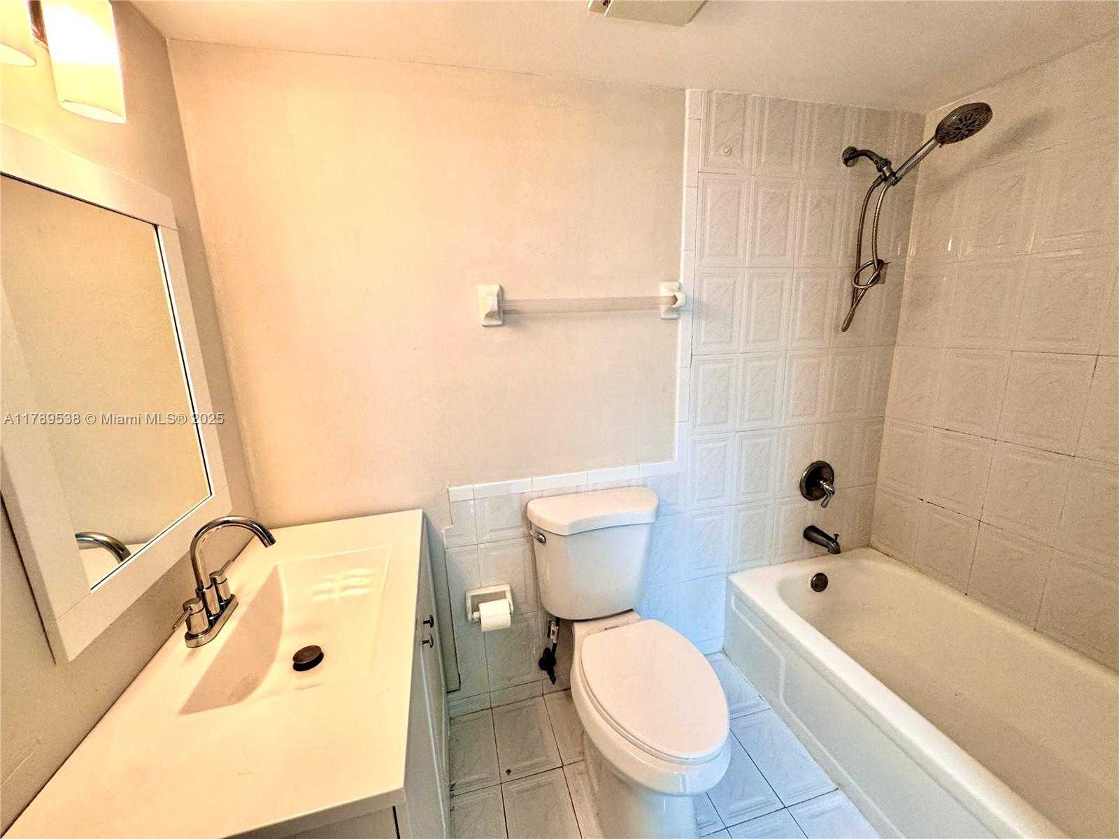 Small Image of 5900 SOUTH WEST 127TH AVE #3410, Miami Number 12
