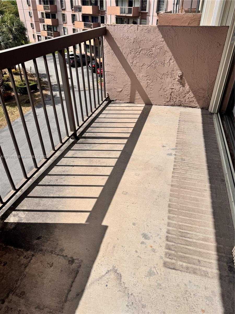 Small Image of 5900 SOUTH WEST 127TH AVE #3410, Miami Number 17