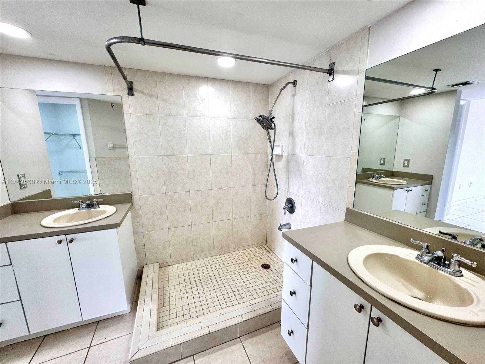 Small Image of 5900 SOUTH WEST 127TH AVE #3410, Miami Number 8