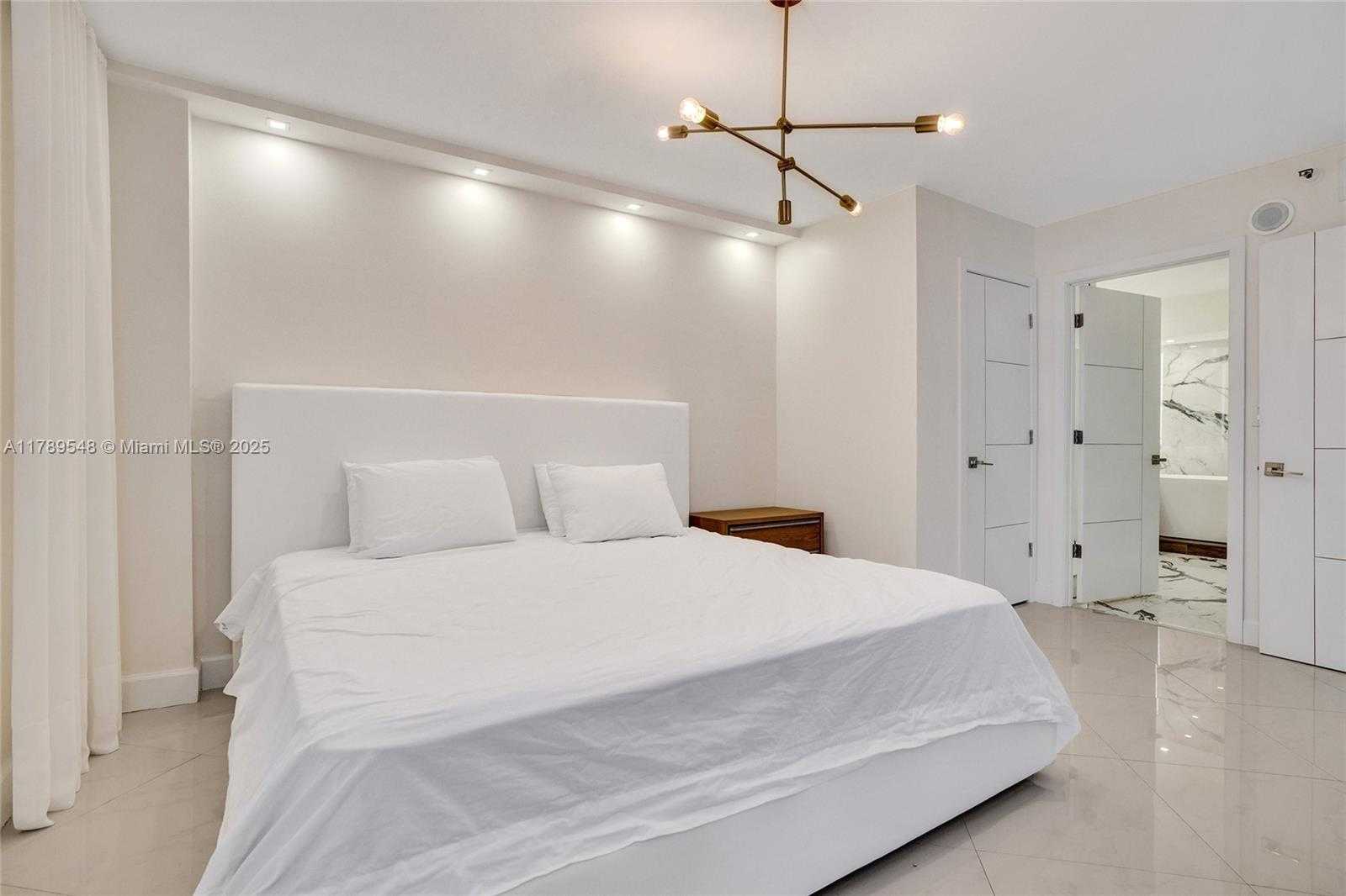 Small Image of 19195 NORTH EAST 36TH CT #3008, Aventura Number 16