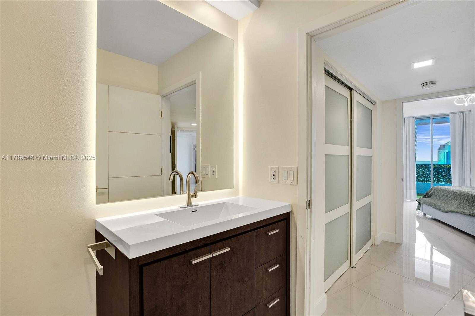 Small Image of 19195 NORTH EAST 36TH CT #3008, Aventura Number 28
