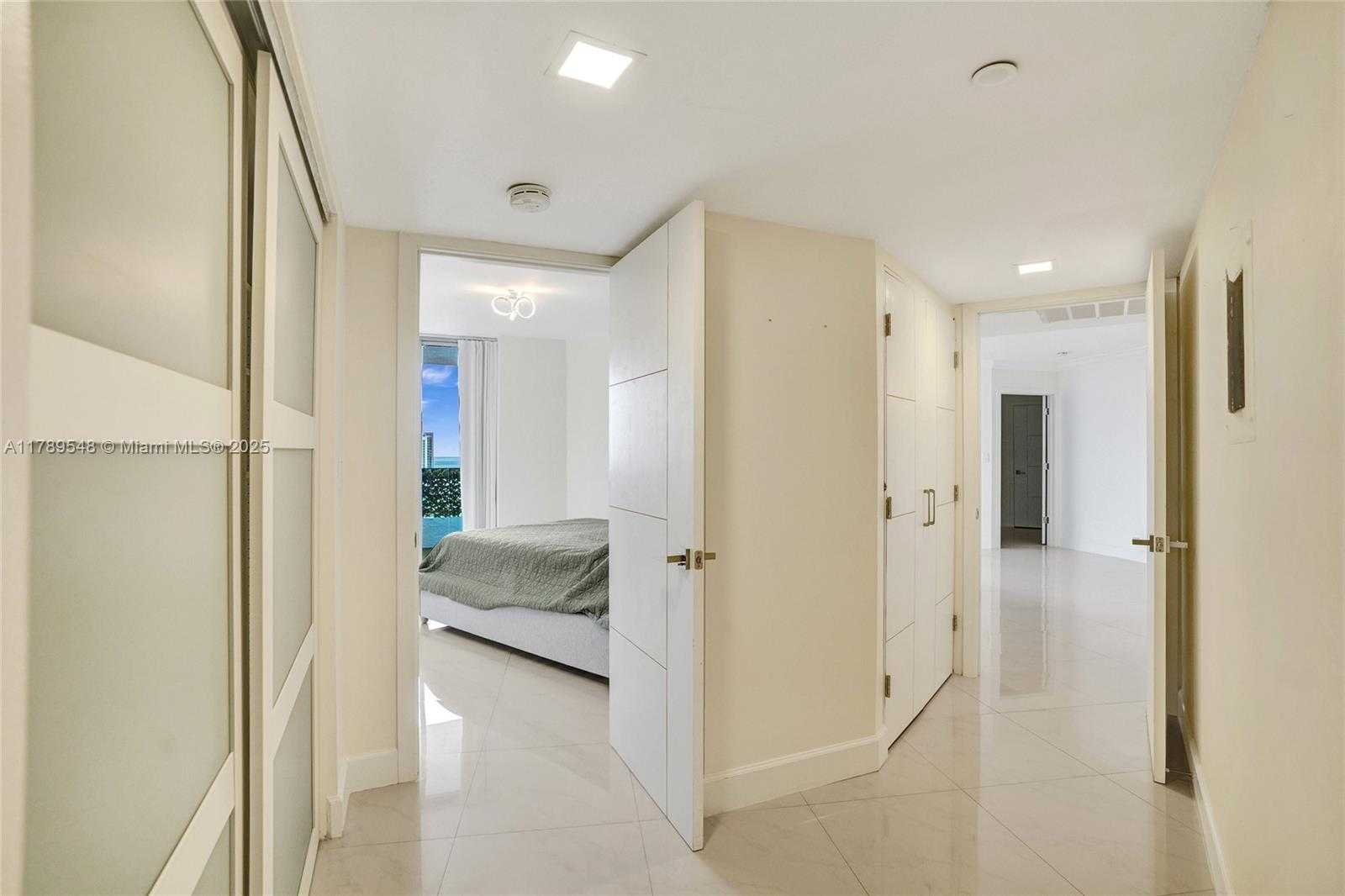 Small Image of 19195 NORTH EAST 36TH CT #3008, Aventura Number 30