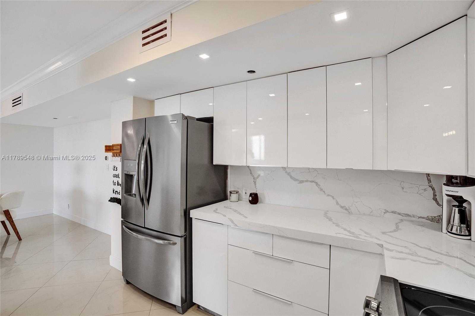 Small Image of 19195 NORTH EAST 36TH CT #3008, Aventura Number 8