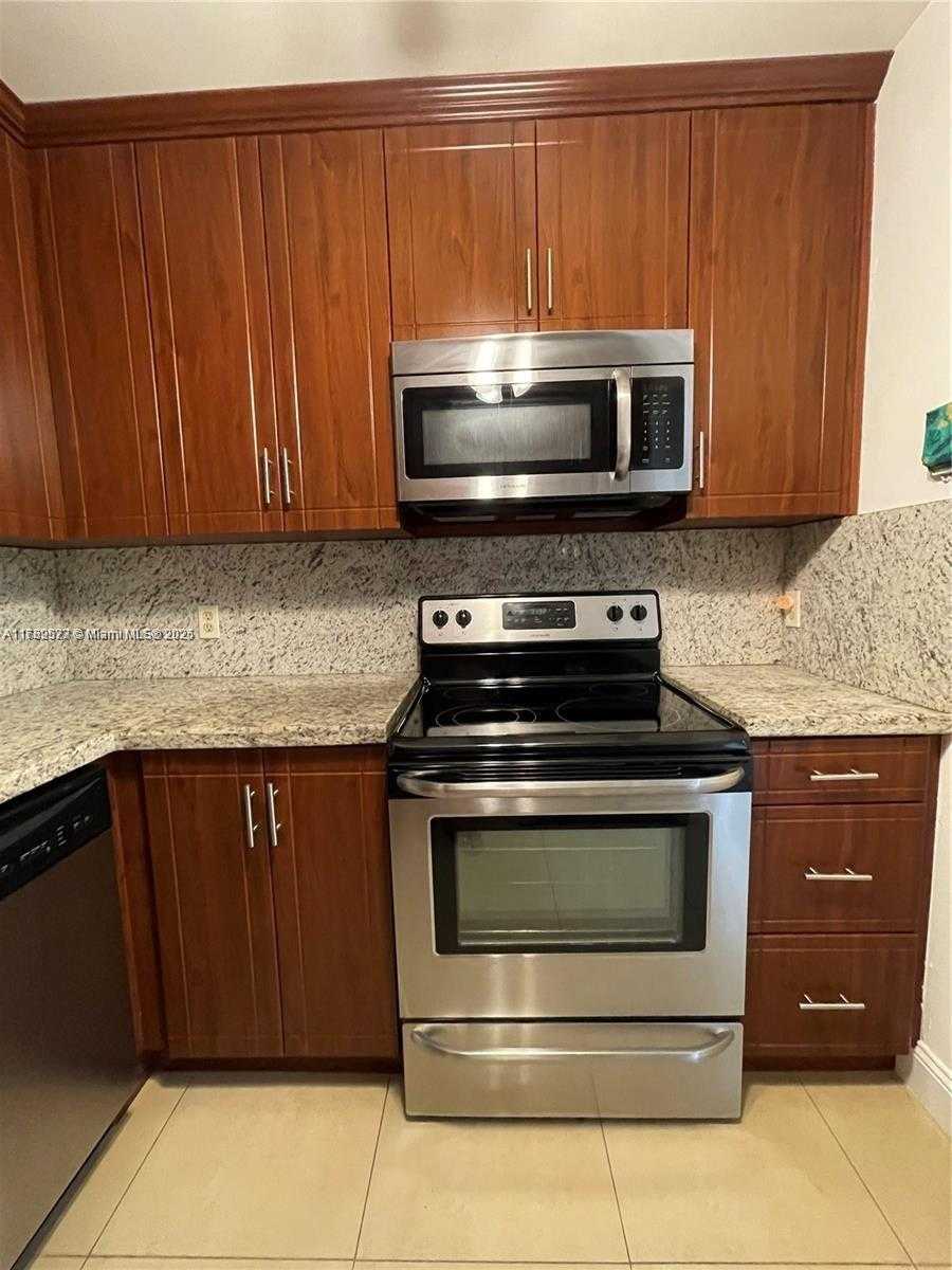 Small Image of 7965 SOUTH WEST 86TH ST #124, Miami Number 2