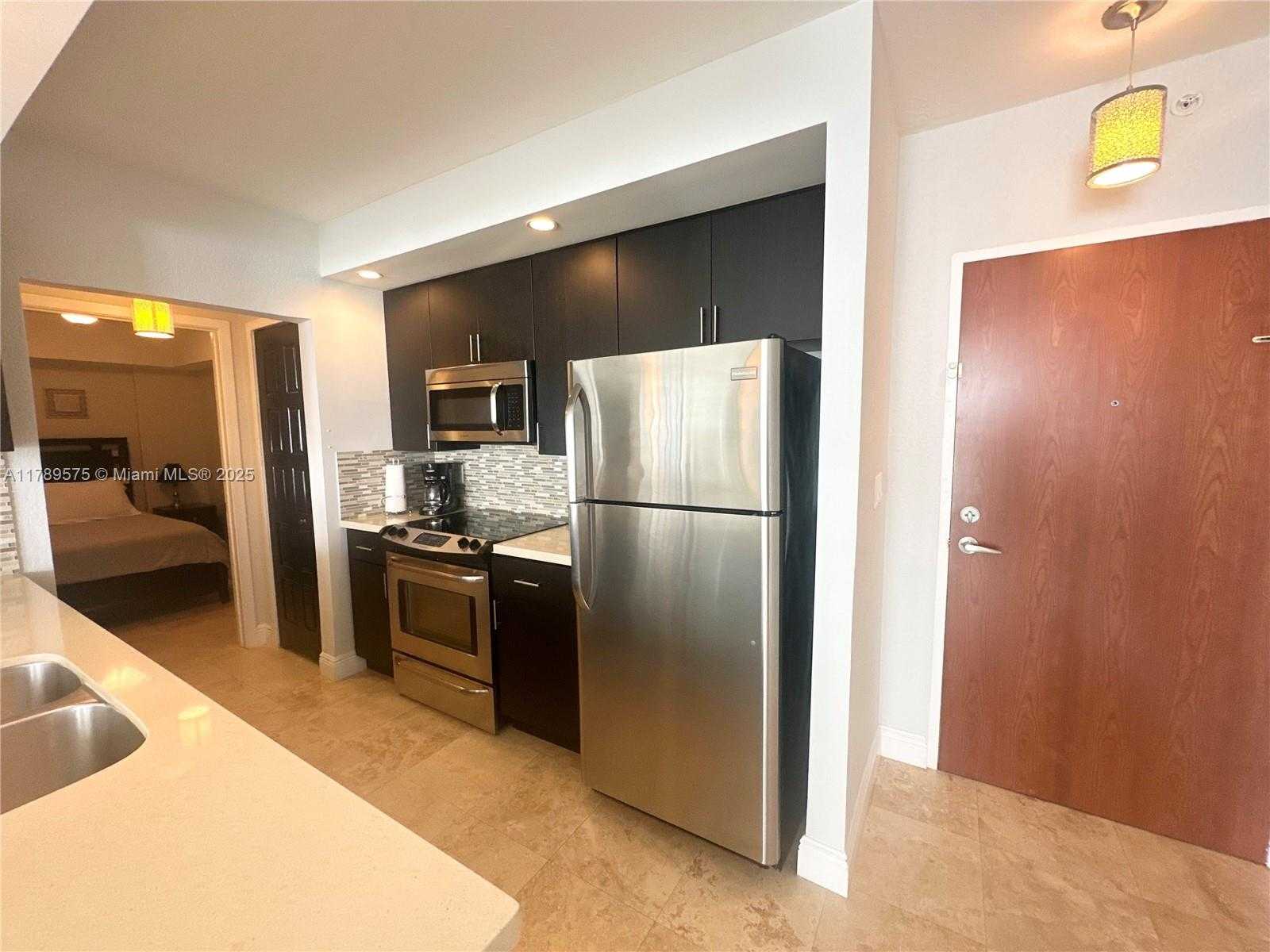Small Image of 3801 SOUTH OCEAN DR #5Y, Hollywood Number 10