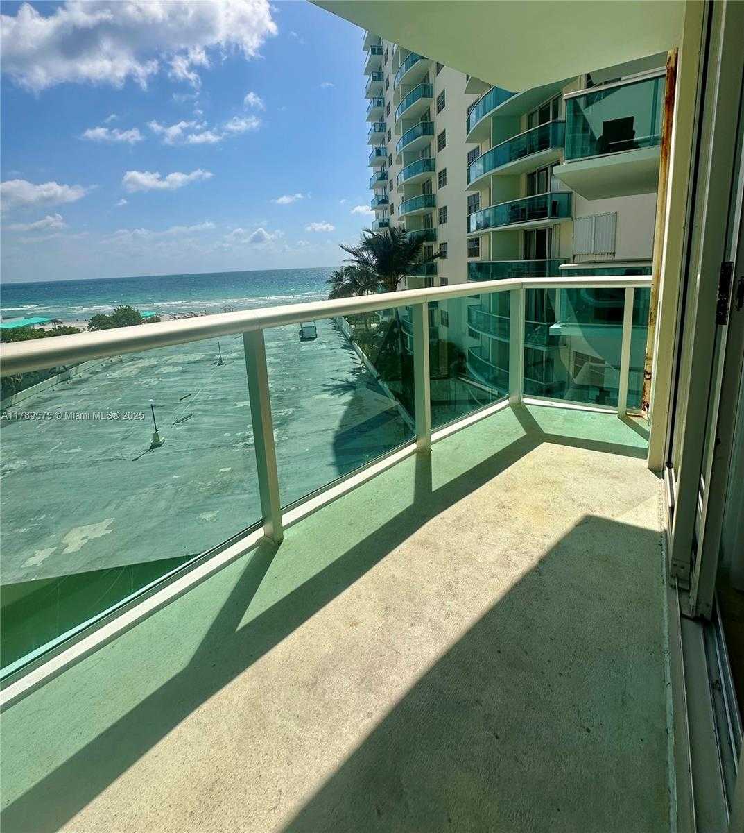 Small Image of 3801 SOUTH OCEAN DR #5Y, Hollywood Number 18