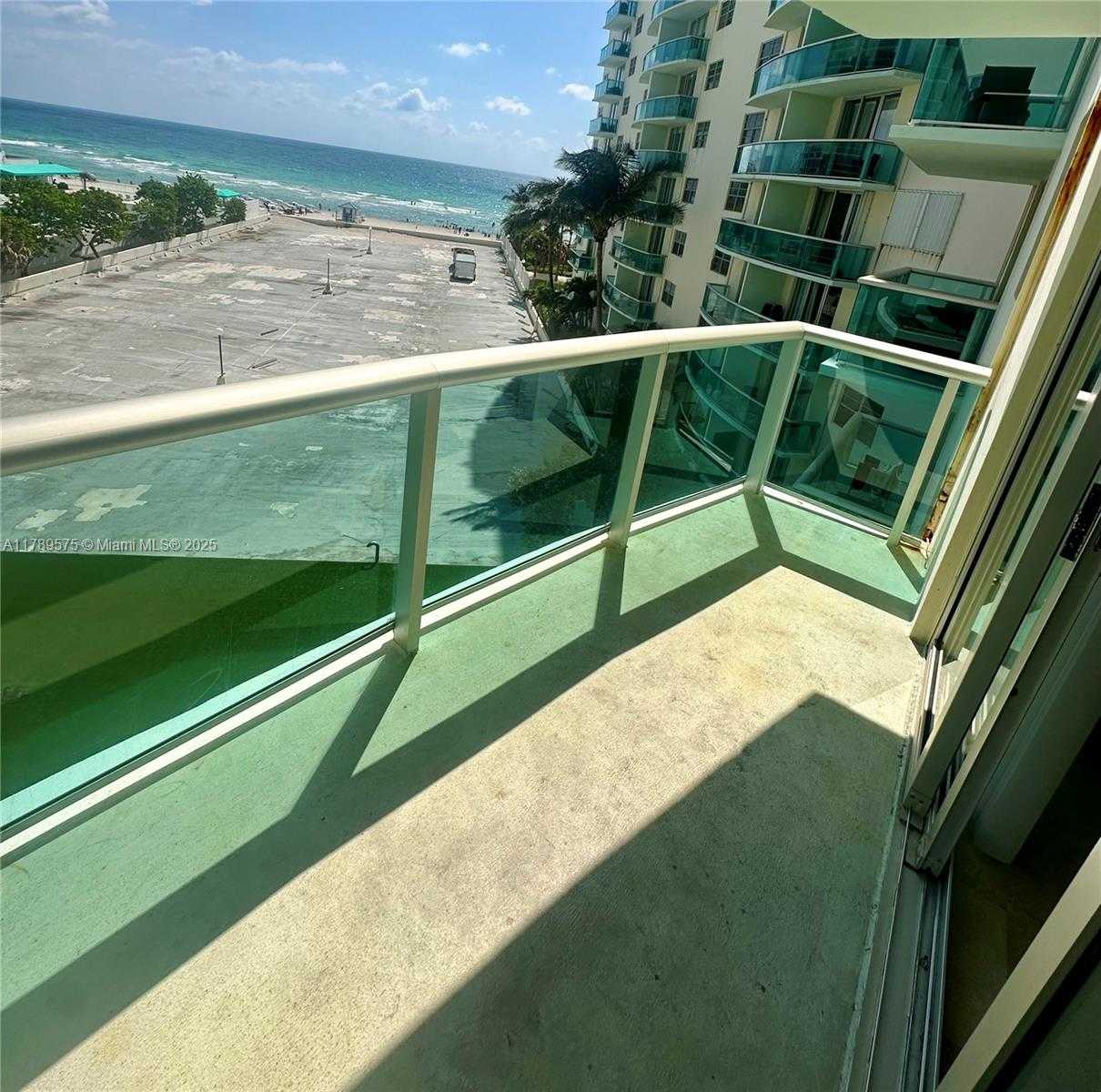 Small Image of 3801 SOUTH OCEAN DR #5Y, Hollywood Number 21