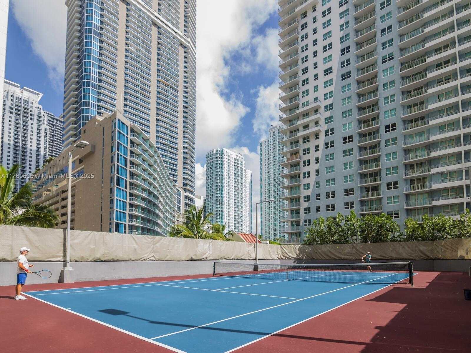 Small Image of 1155 BRICKELL BAY DR #2101, Miami Number 18