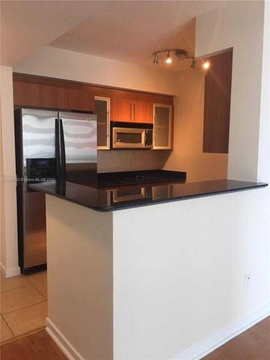 Small Image of 335 SOUTH BISCAYNE BLVD #1904, Miami Number 14
