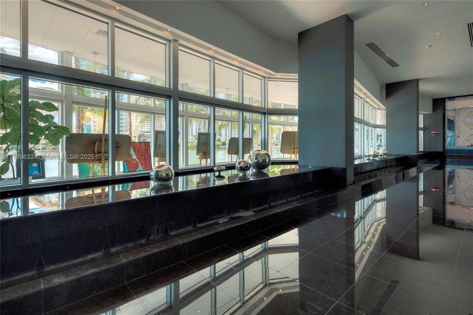 Small Image of 335 SOUTH BISCAYNE BLVD #1904, Miami Number 23