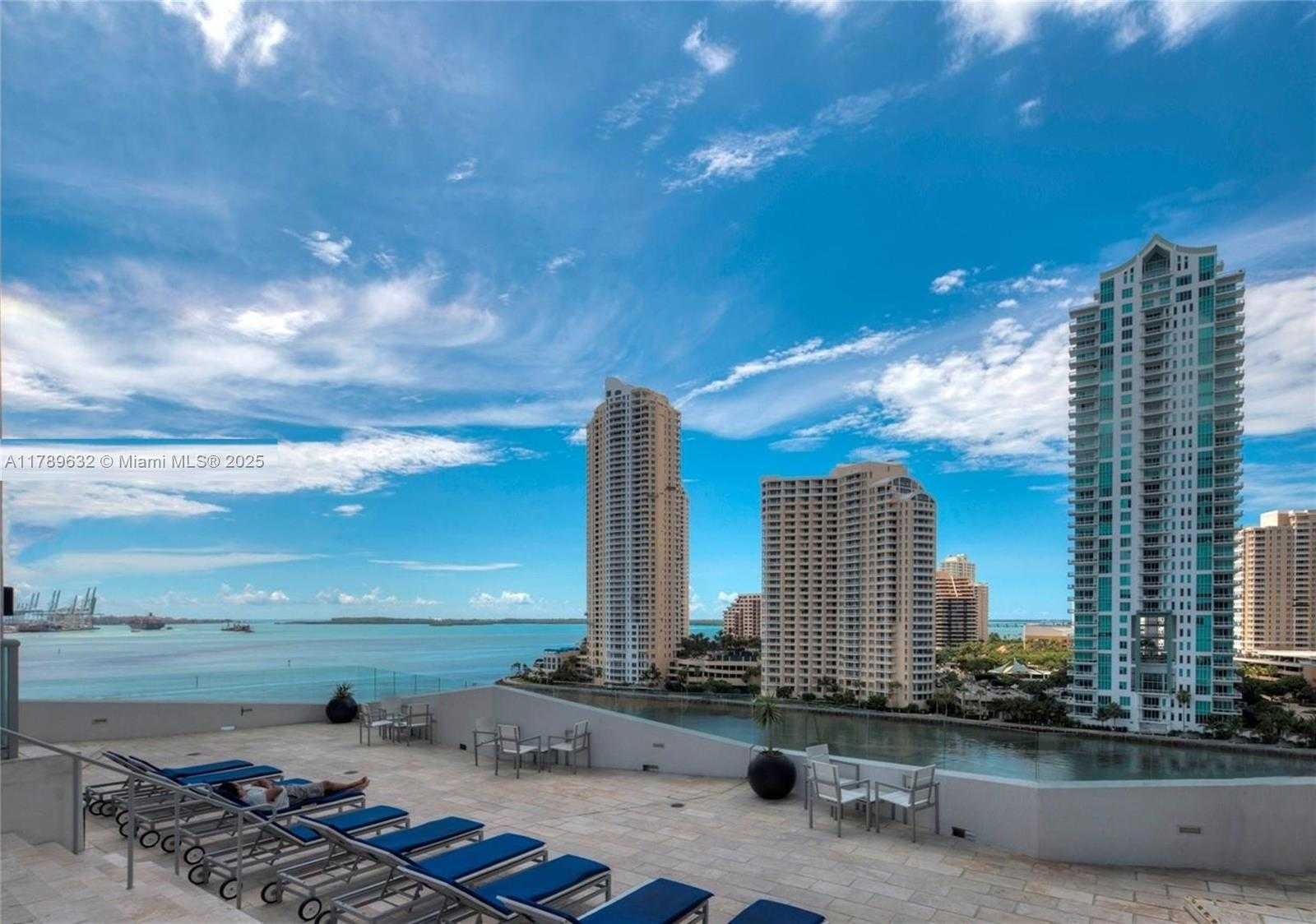 Small Image of 335 SOUTH BISCAYNE BLVD #1904, Miami Number 28