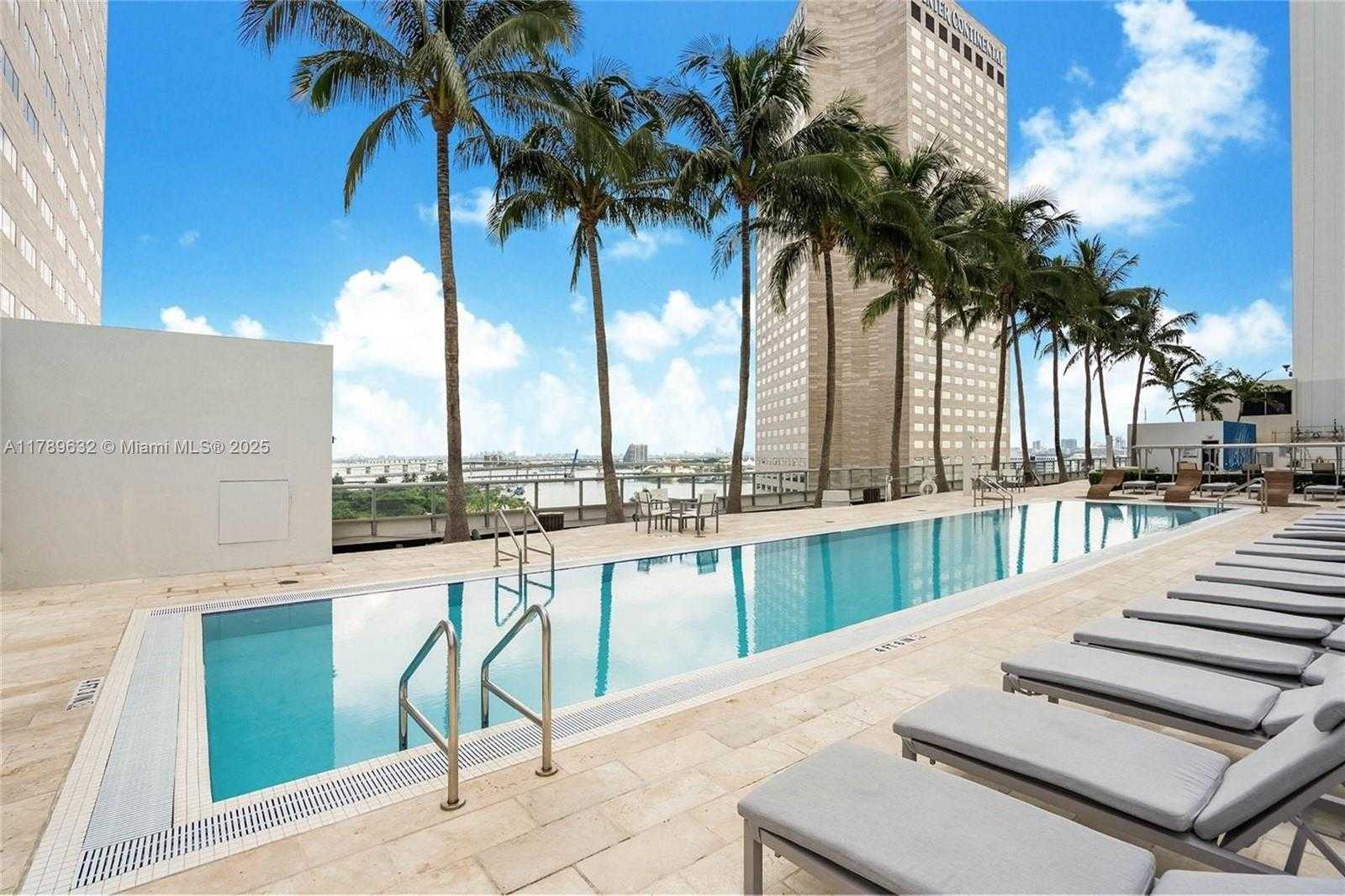 Small Image of 335 SOUTH BISCAYNE BLVD #1904, Miami Number 29
