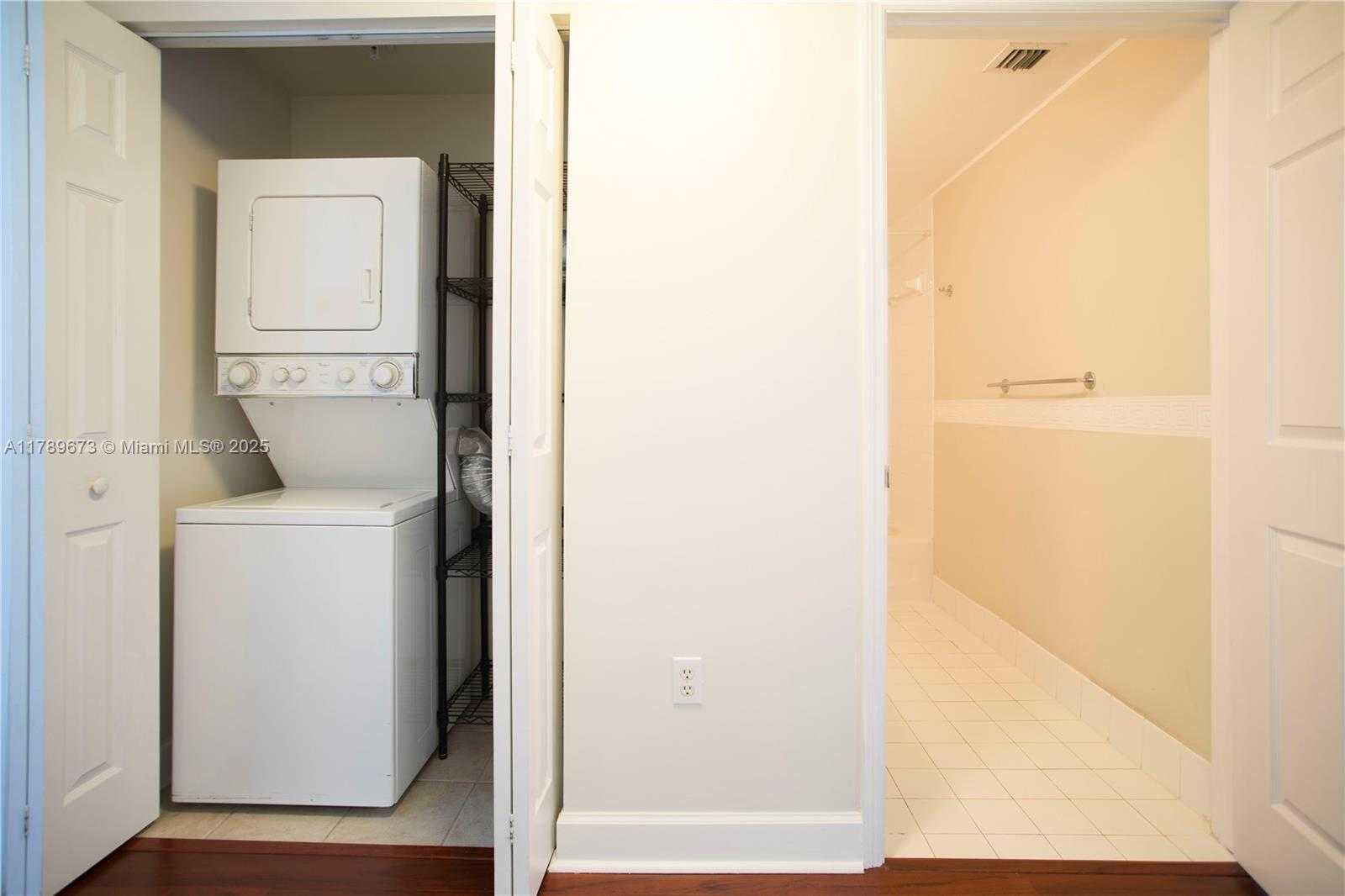 Small Image of 50 SOUTH WEST MENORES AVE #732, Coral Gables Number 10