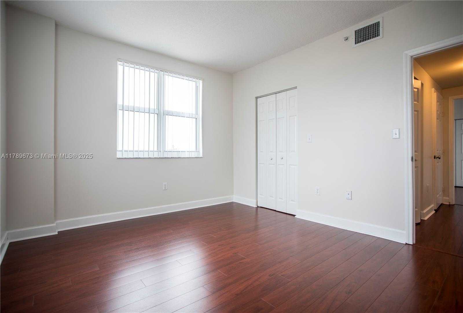 Small Image of 50 SOUTH WEST MENORES AVE #732, Coral Gables Number 15